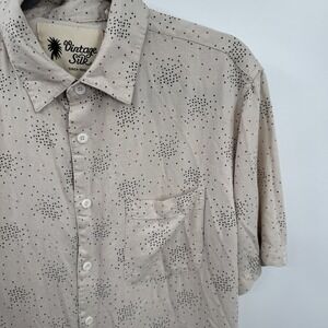 Vintage Silk Shirt Mens XL Beige Black Red Dot Pattern Short Sleeve Button‎ Up
